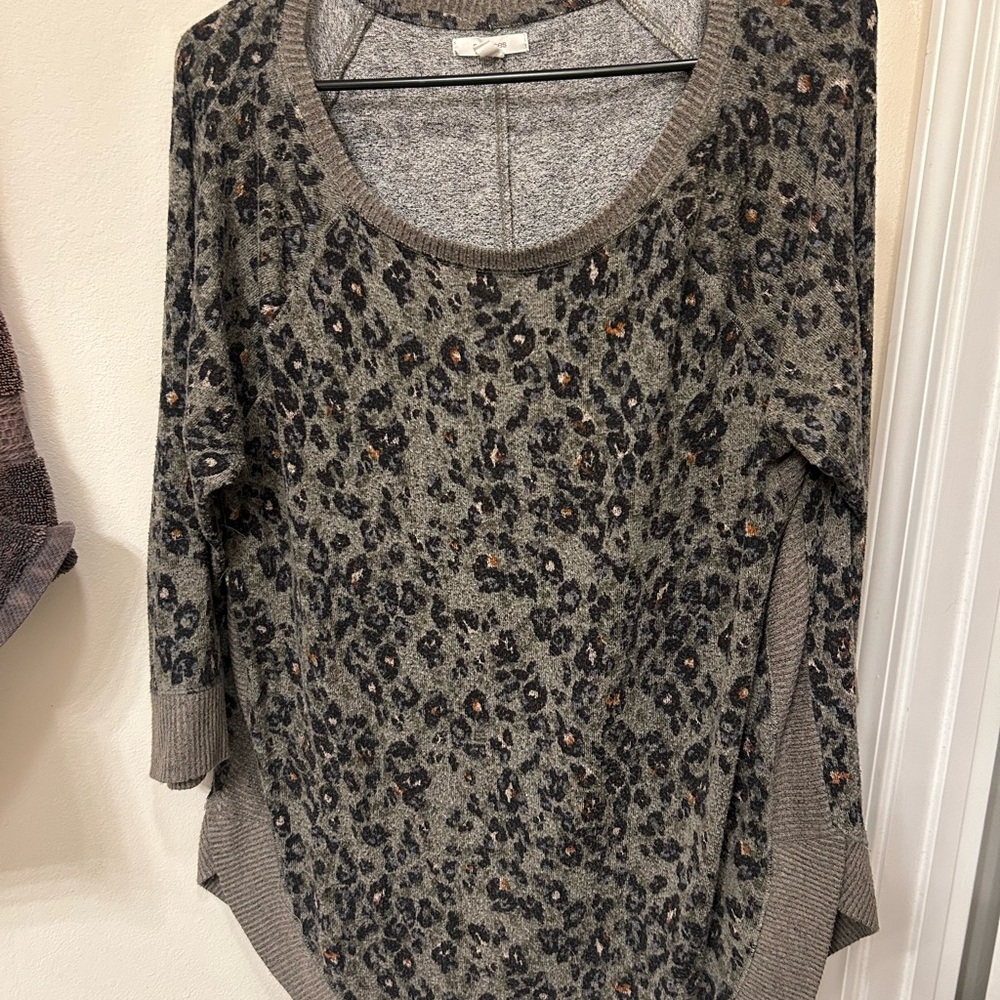 Maurices Leopard Print Sweater | Size Large